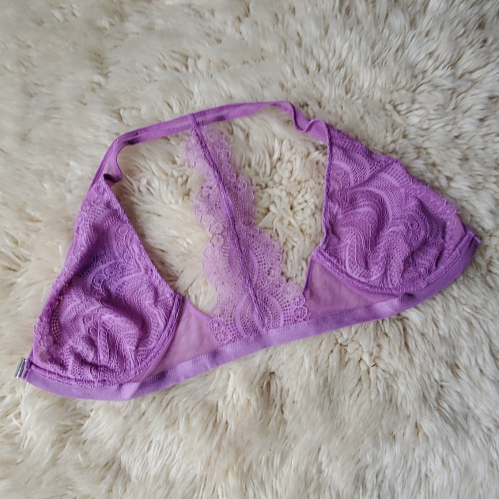 Intimatly Free People Lilac Clara Lace Tanga Bra - Picture 6 of 8